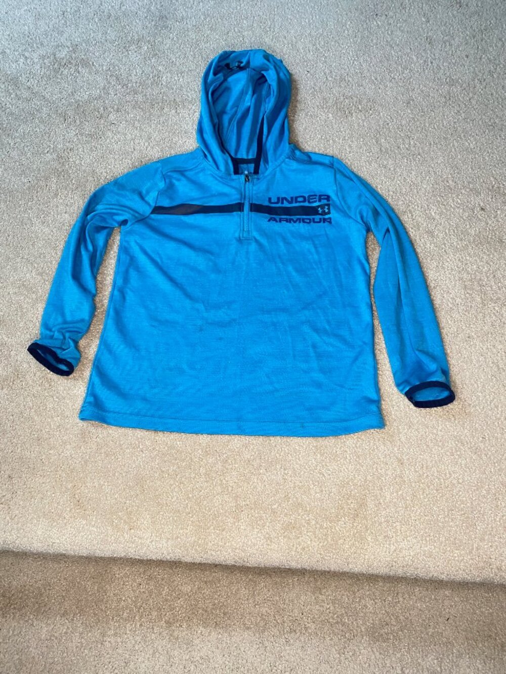 Under Armour Size Youth Small Sun Cover up 3/4 zip  Teal /Blue Colored